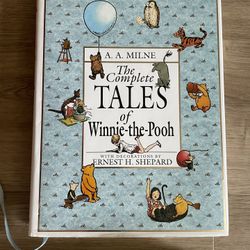 Winnie The Pooh Complete Story Book