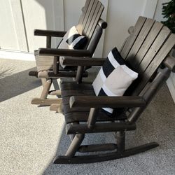 Offer up rocking chairs hotsell