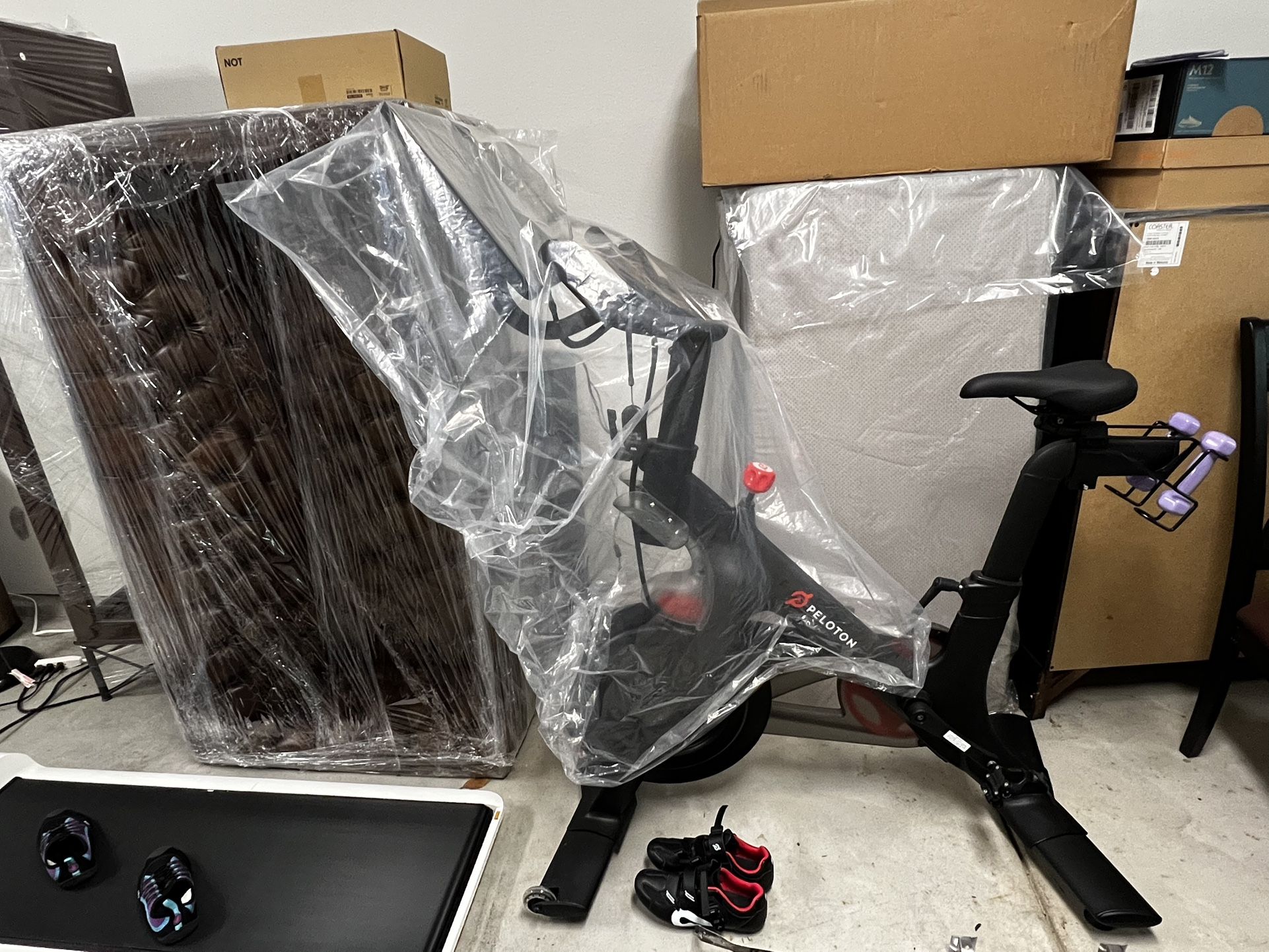 Peloton Bike With Accessories 