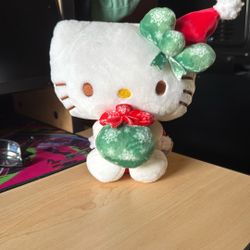 Hello Kitty Santa Claus
