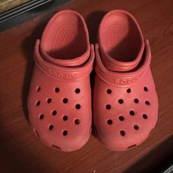 Red Crocs Men’s 6 Women 8