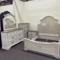 Queen Size Bed Frame With Mattress 