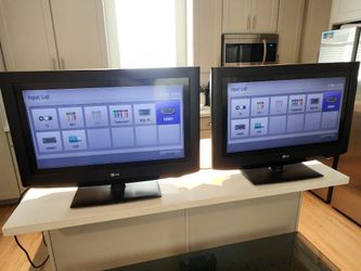 LG 32in Hospitality 2 TV's 