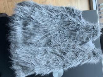 Grey XL faux fur vest - new with tags