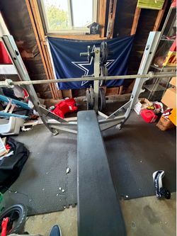 Hammer Strength Bench Press
