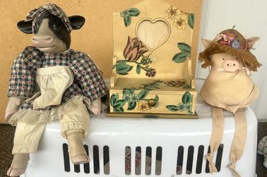 Country Cow, Wooden Shelf, And Cloth Pig