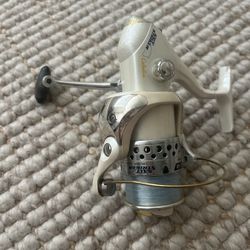 Fishing Reel