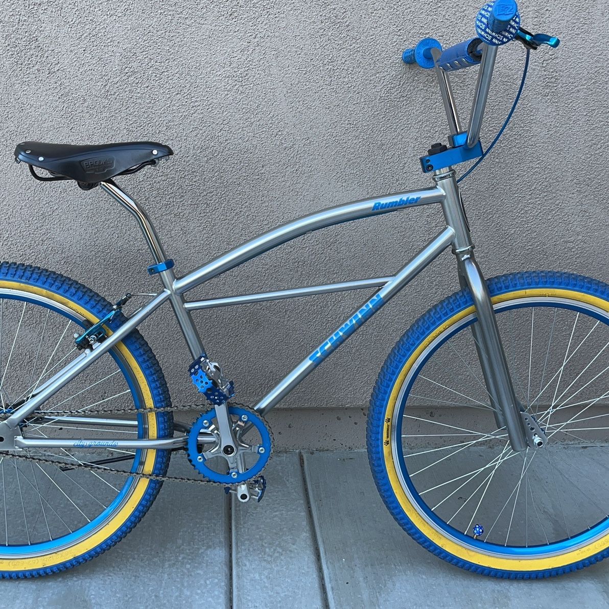 Schwinn rumbler 26 sale