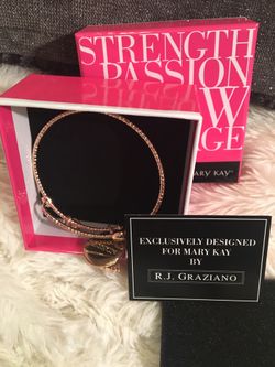 M K Exclusively designed by R.J. Graziano bracelet