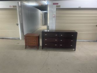 Dresser and nightstand