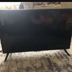 32’ TV For Sale need gone Today 