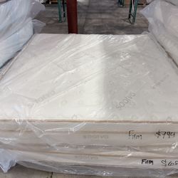 LIMITED SALE 💥 KING MATTRESS SAATVA CLASSIC