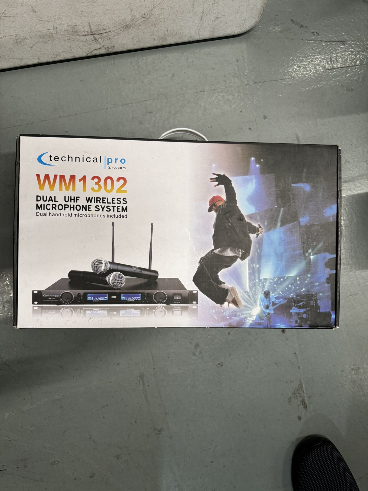 Technical Pro Wireless Microphones