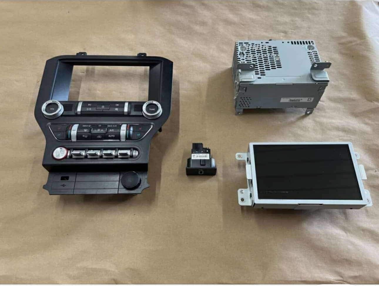 2015-2023 ford mustang GT Touch Screen Face Plate Radio Module