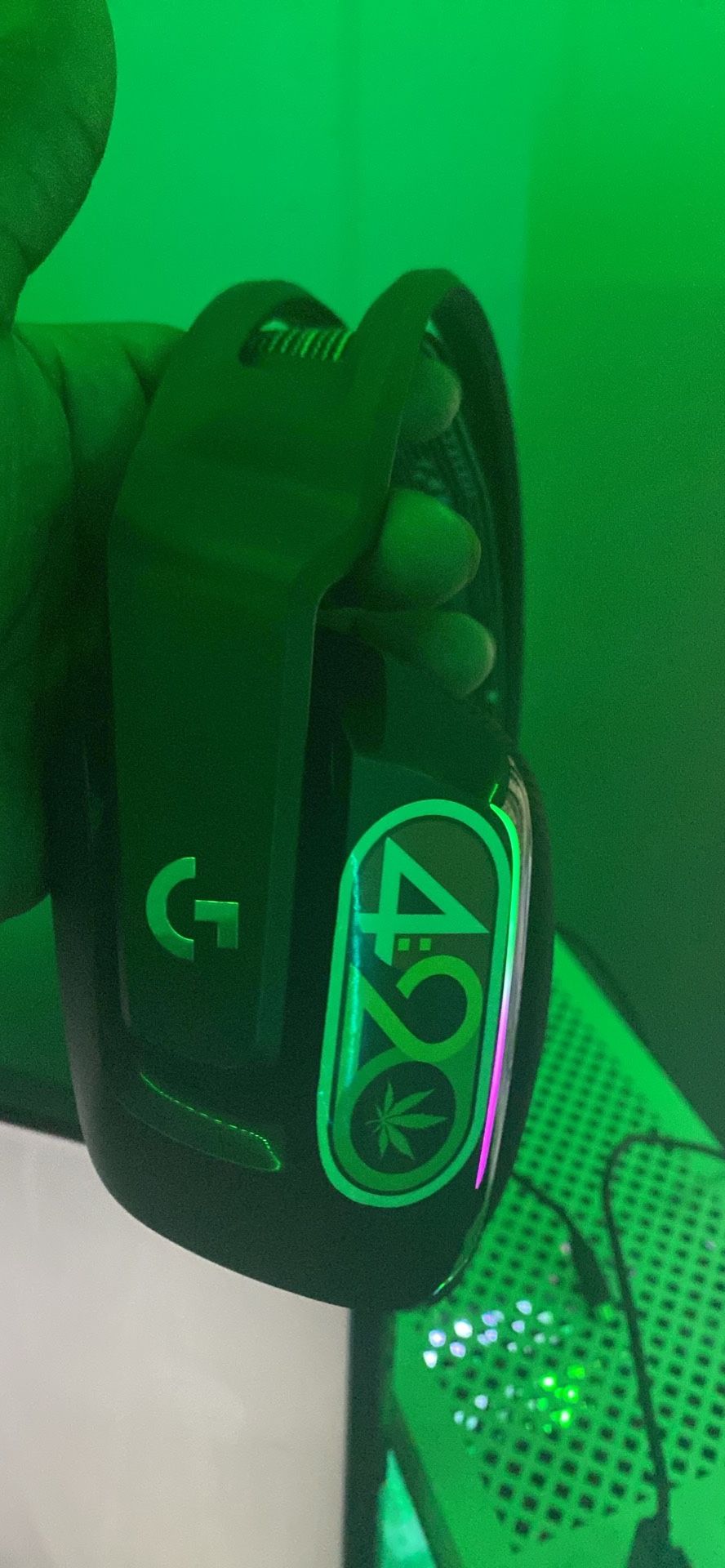 Logitech G733 Lightspeed Wireless Gaming Headset