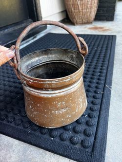 Copper pot