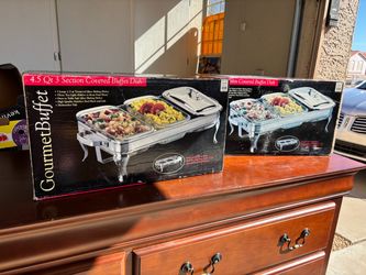 New! GourmetBuffet 4.5 Qt 3 Section Covered Buffet Dish -$35 each