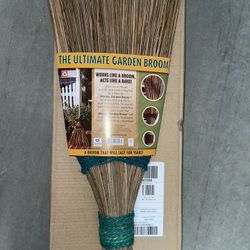 The Ultimate Garden Broom Set Green All Season Outdoor Patio Driveway Pathway 