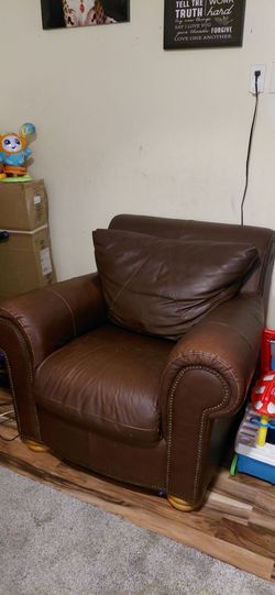 free sofa leather no tears
