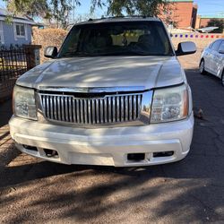 2003 Cadillac Escalade