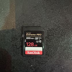 SanDisk Extreme PRO SDXC 128GB memory card. Up to 200MB/s, V30