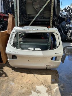 2016 - 2023 MERCEDES GLC300 GLC350e - TAIL GATE LIFT GATE OEM