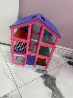 Doll House