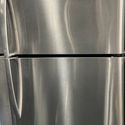 Frigidaire Refrigerator 