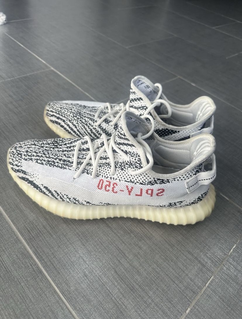 Yeezy V2 350 Zebra Mens Size 10 