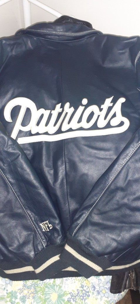 NFL Patriots 100 % Leather Mens Coat