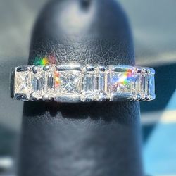 950 Platinum 1.2CTW Natural diamond Princess & baguette cut anniversary band ring sz4