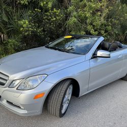 2011 MERCEDES-BENZ E350 CABRIO* *ONLY 78K MILES* CLEAN CARFAX* LUXURY*  *ONLY 78,000 MILES  *TWO OWNER  CLEAN FLORIDA TITLE  CLEAN CARFAX  BANK FINANC