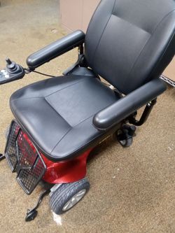 Power mobility chair
