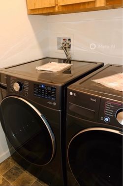 Washer and electric dryer set LGThinq