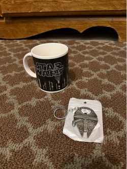 Brand New Star Wars Heat Changing Magic Mug w/ Free Gift
