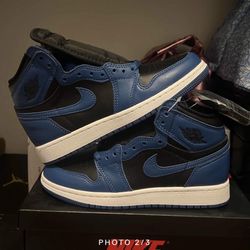 Air Jordan 1 Retro High Size 4