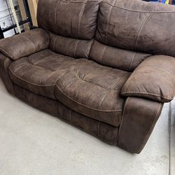 Love Seat Recliner 