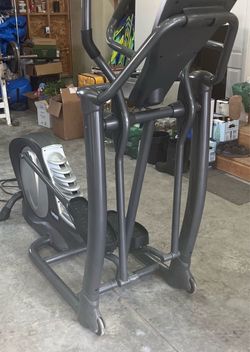 Elliptical Trainer Machine
