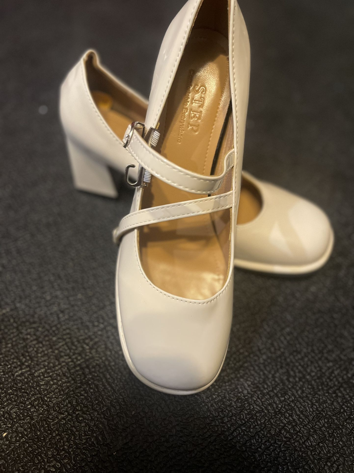 Nice Women Shoes Size 9 Mary Jane Style
