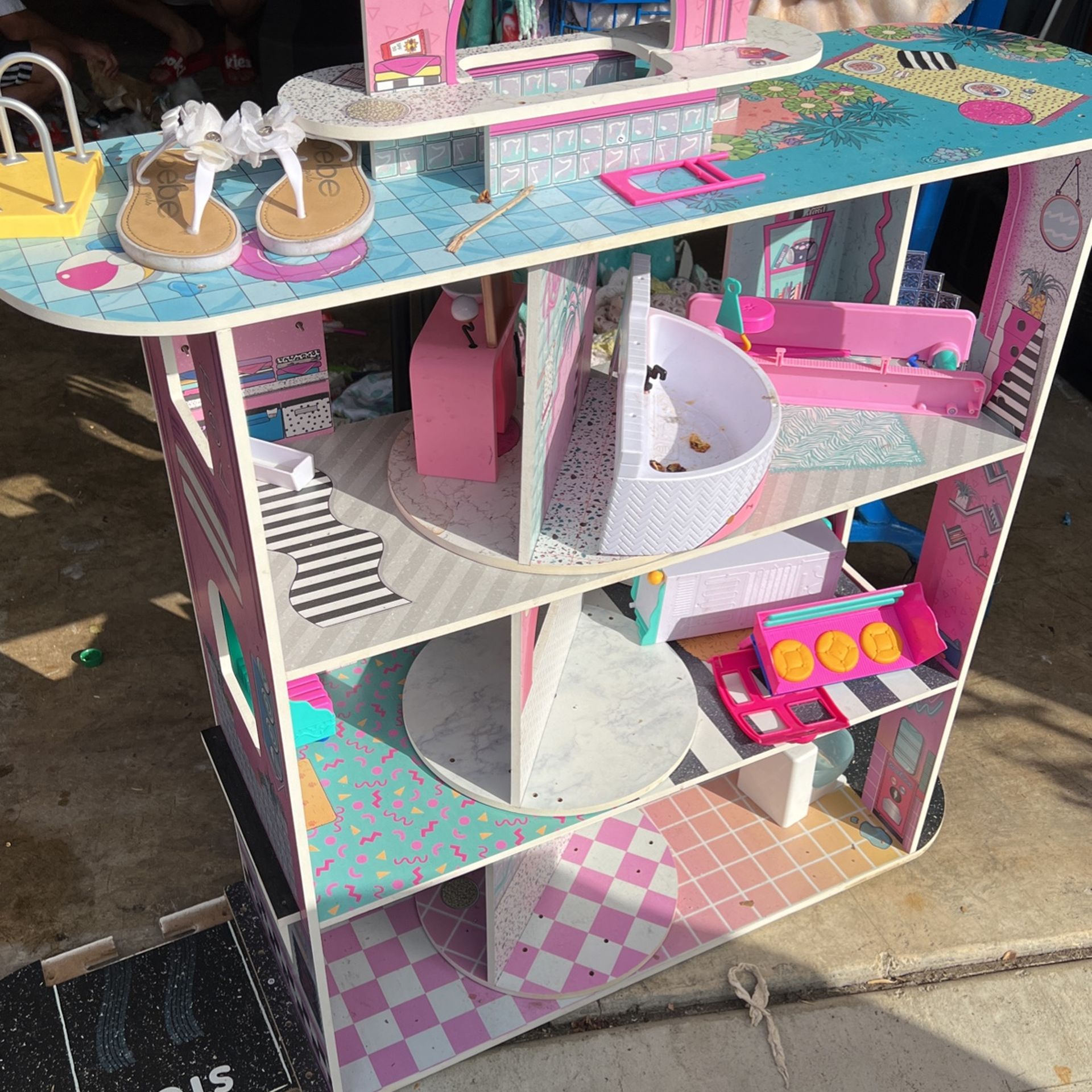 Lol Surprise Dollhouse