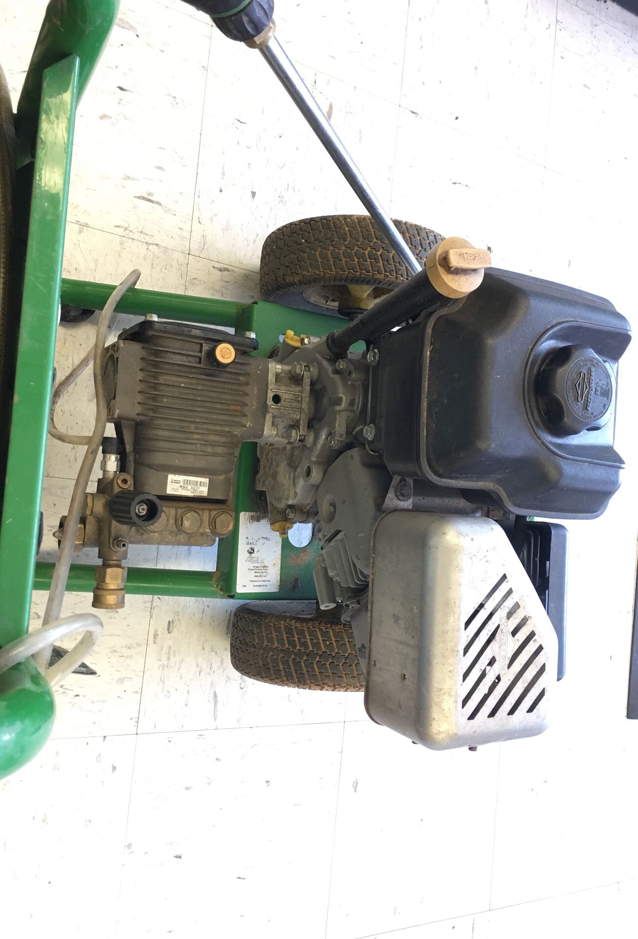 John Deere 3300 PSI 3.2 GPM pressure washer for Sale in Randleman, NC OfferUp