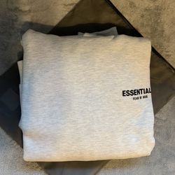 Hoodies (essential)