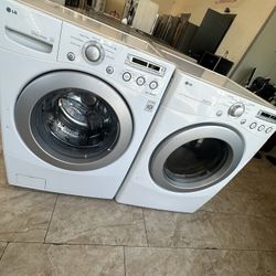 Lg Washer & Electric Dryer Set 