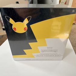 Celebrations Pokemon Center Elite Trainer Box (Exclusive) - Celebrations (CLB)