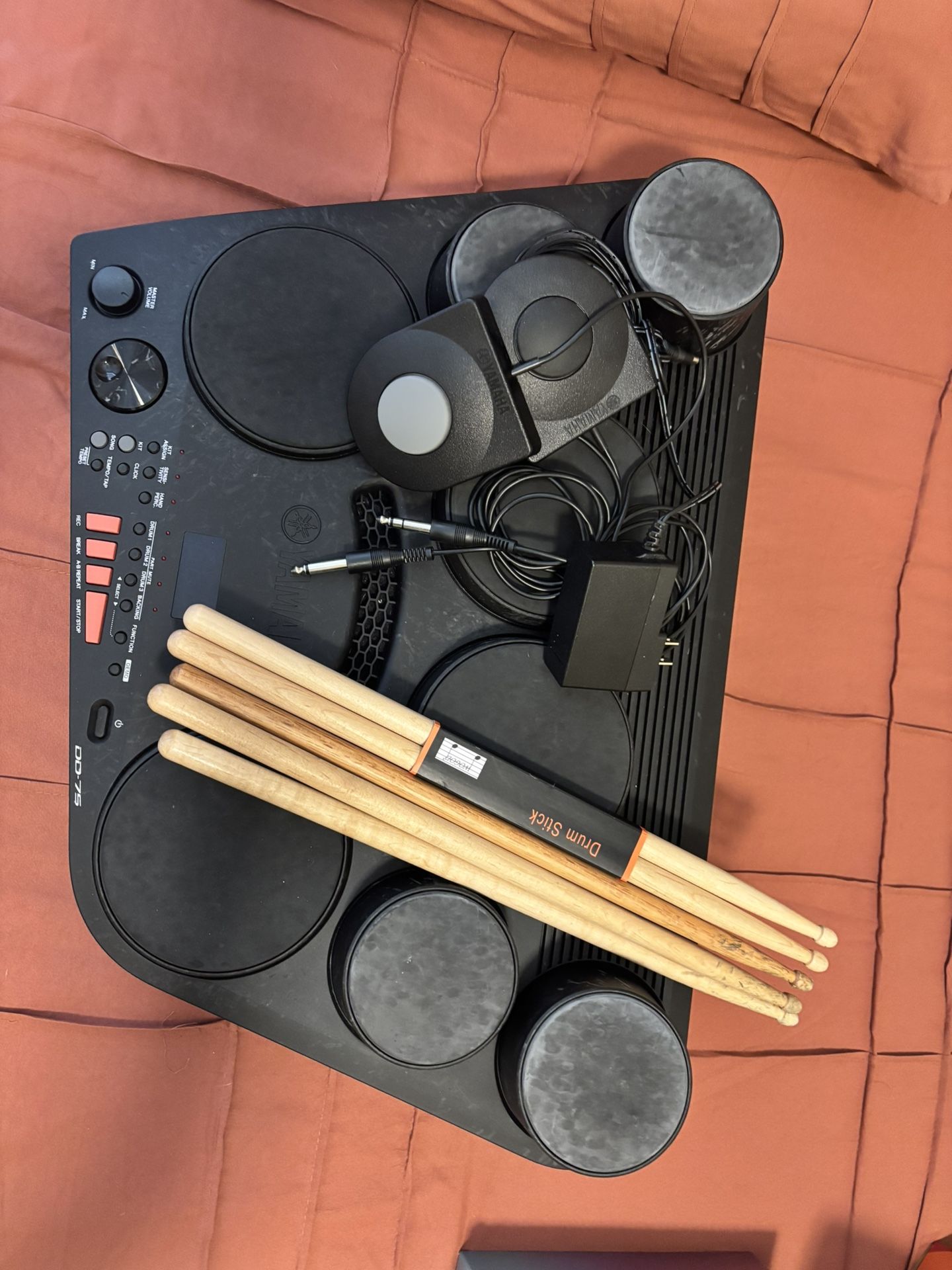 Yamaha DD-75 Portable Drum Set