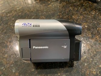 Panasonic Mini DV cassette player Camcorder ,42x Optical Zoom