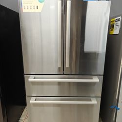 Bosch 800 series counter depth refrigerator