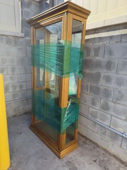 Display Cabinet 