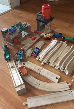 Thomas rail and building toys