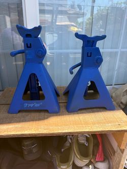 Pair of Blue Steel Jack Stands